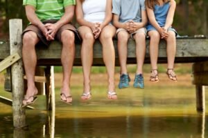 Summer footwear : Which Ones Are Helping… And Which Ones Are Hurting?